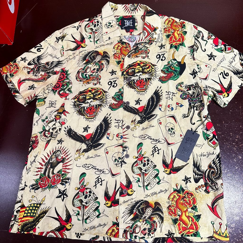 Ed Hardy Mens Beige Animals Print Short Sleeve Collared Button Front Shirt Sz L